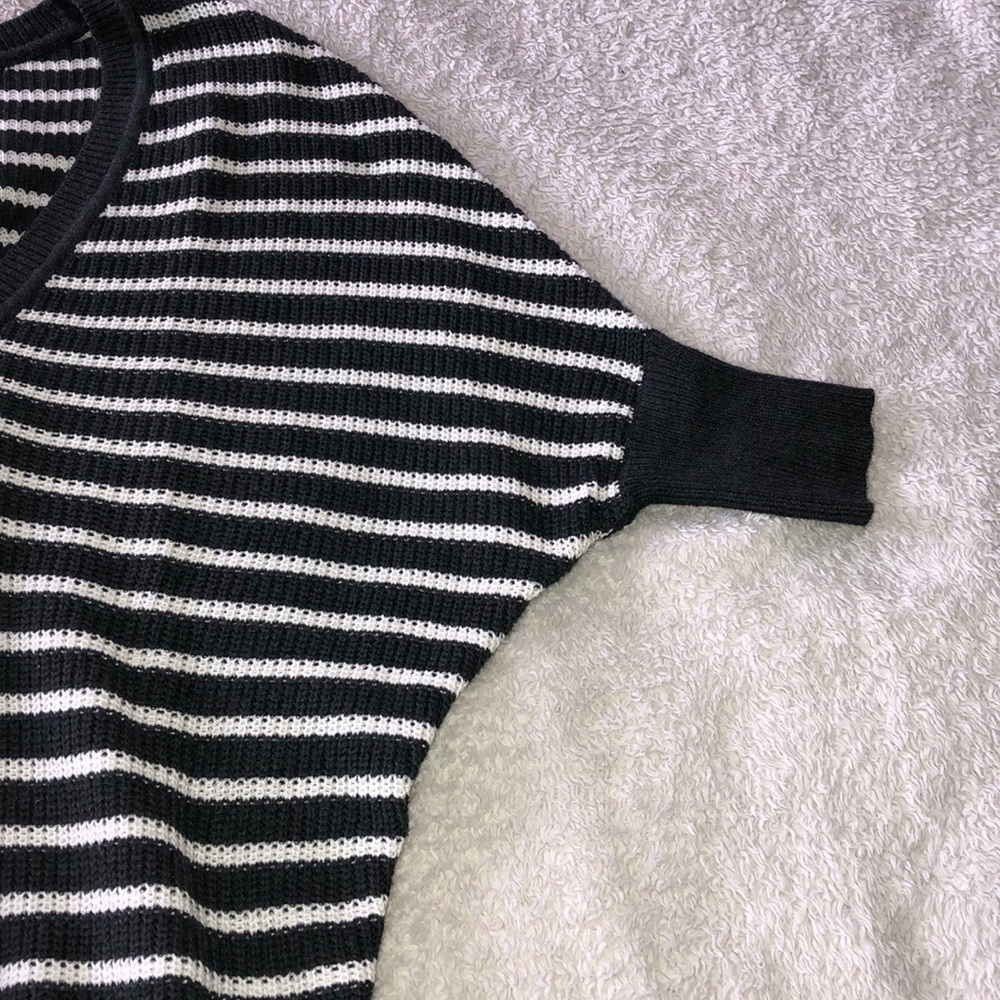 Express sweater - Picture 4 of 7